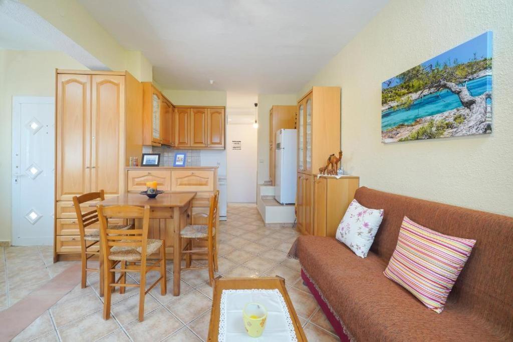 Villa Golden Beach Maisonettes Chrisi Ammoudia Zimmer foto